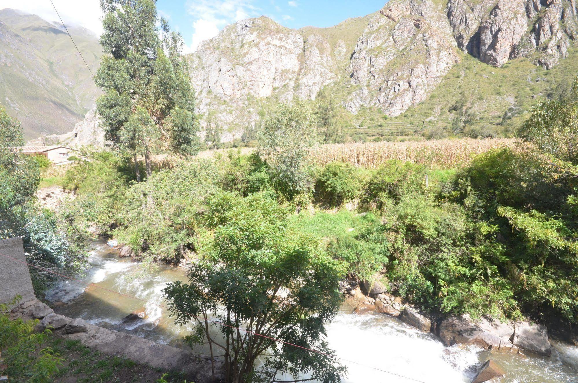 Munay Punku Ollantaytambo Exterior photo